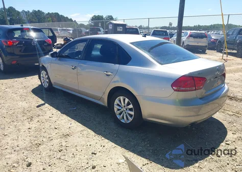 2012 Volkswagen Passat 2.5L S из США, поврежденный, VIN 1VWAP7A34CC006689